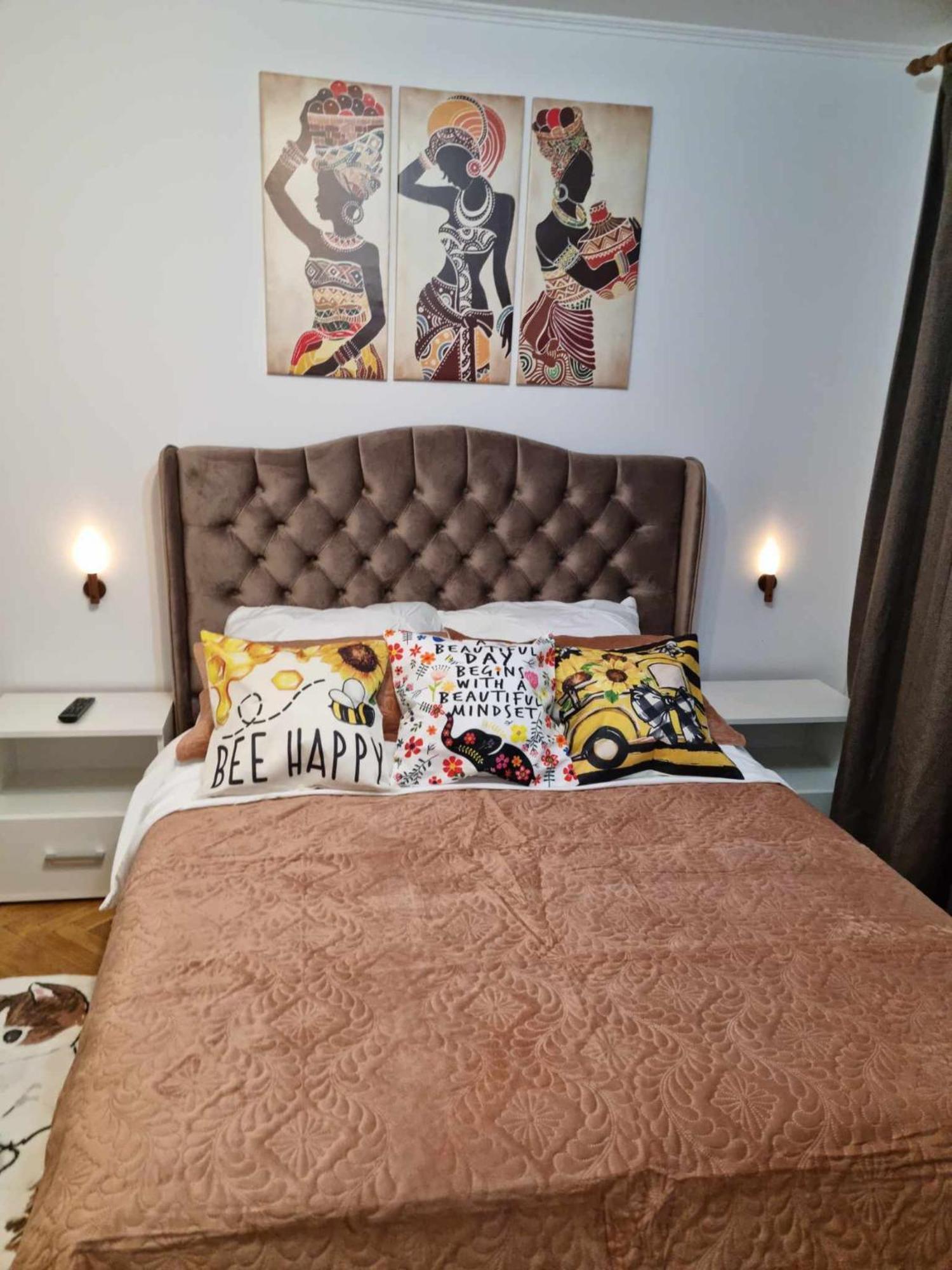 Lovely 2 Bedrooms Flat Cornelia- Central Corabia Экстерьер фото